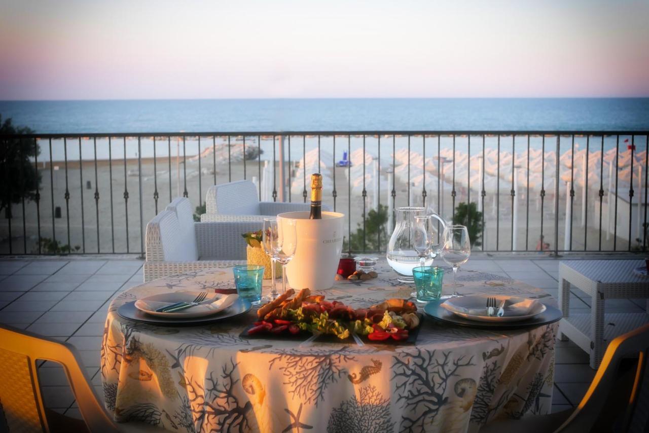 Bed and Breakfast Il Sorriso Di Angelina Pescara Exterior foto