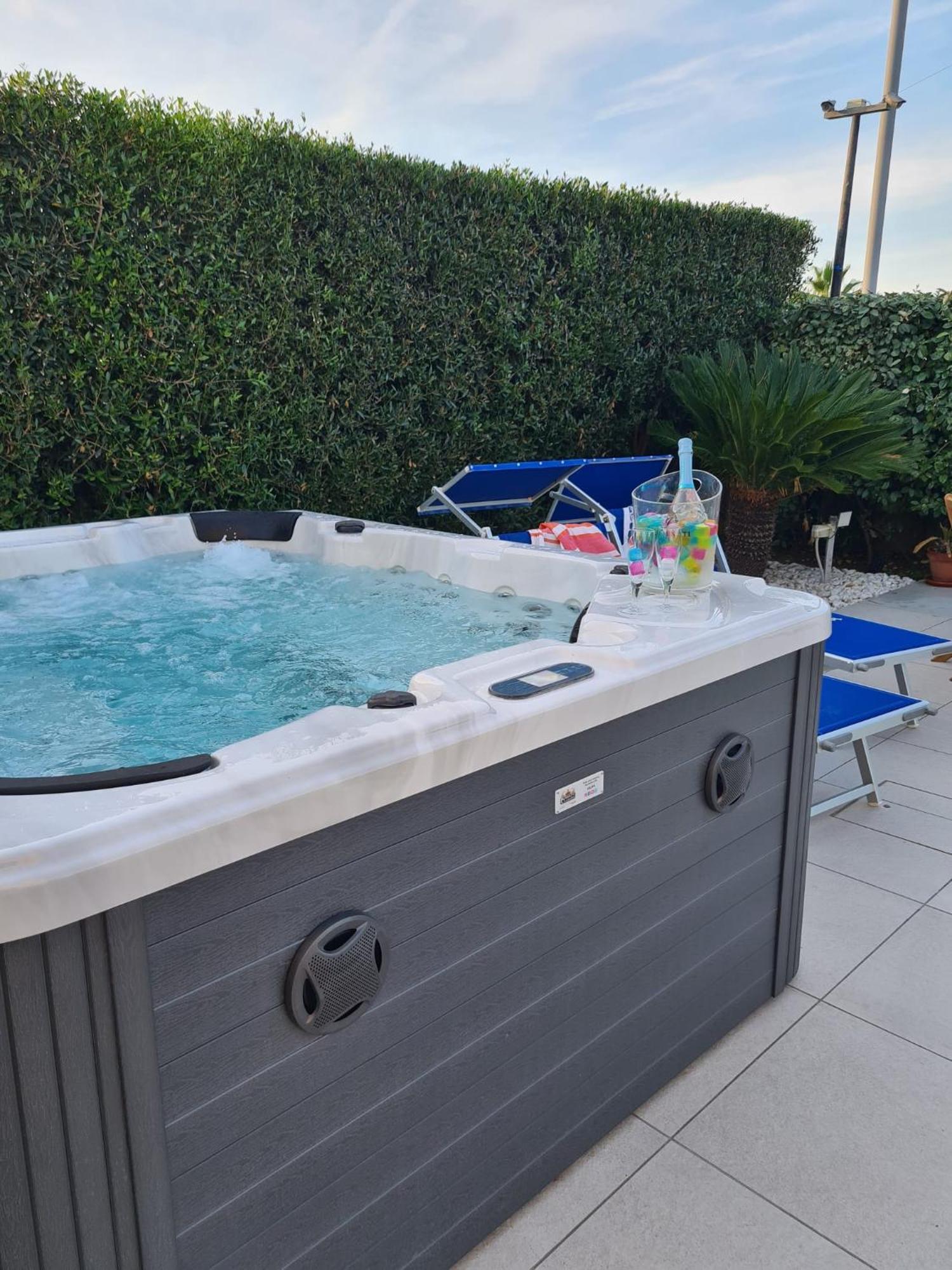 Bed and Breakfast Il Sorriso Di Angelina Pescara Exterior foto